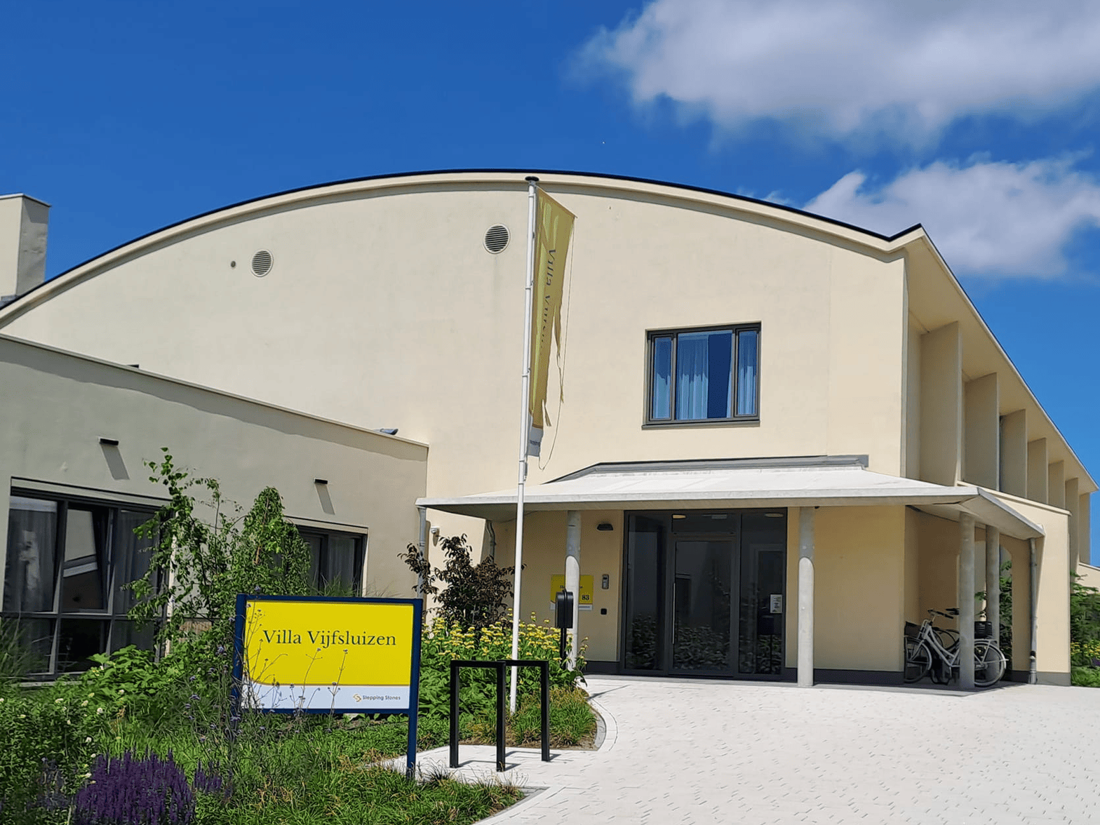 Zonnehuis bezoek vrienden van MT